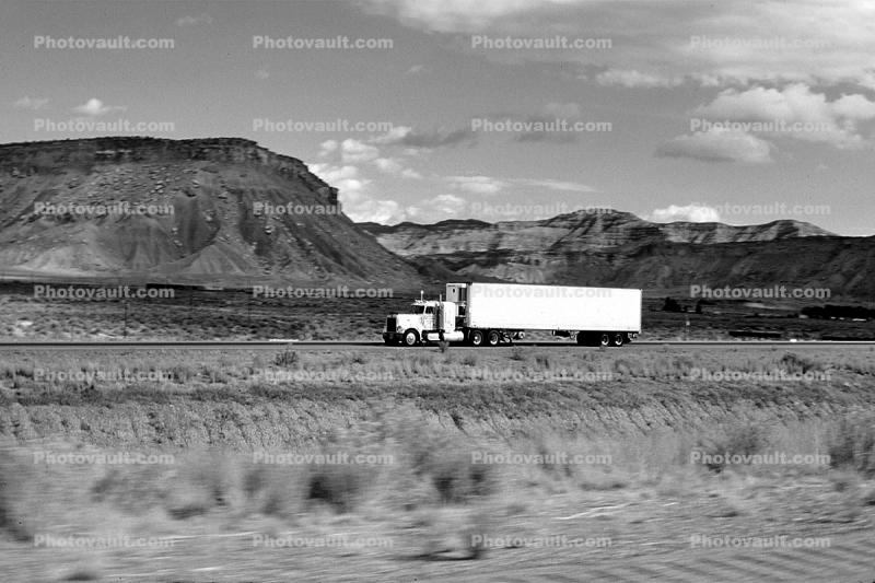 north of Green River, Highway-6, Semi-trailer truck, Semi