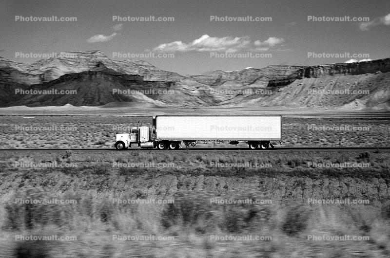 north of Green River, Highway-6, Semi-trailer truck, Semi