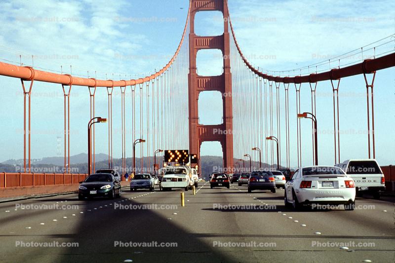 Cone Lane Changer, Golden Gate Bridge, GMC