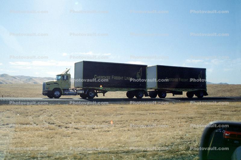 Cherokee Freight Lines, Semi-trailer truck, Semi