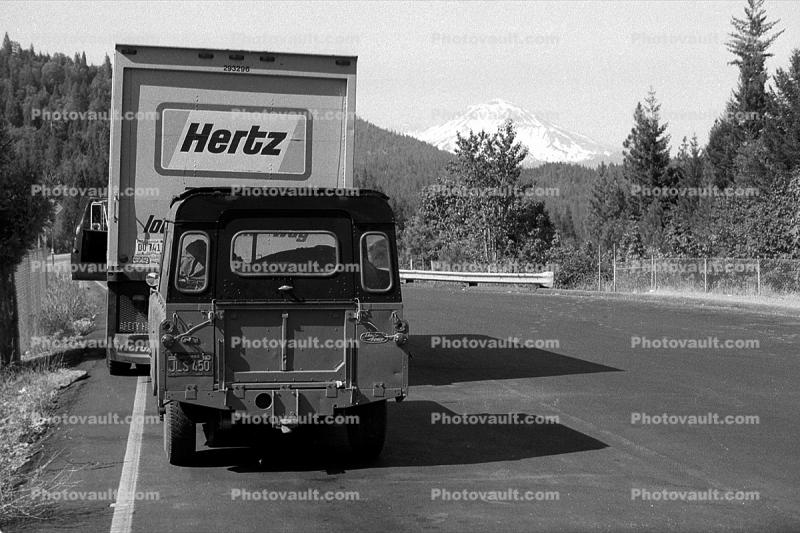 Land Rover, Hertz, Ford Truck