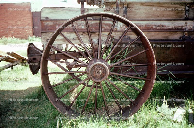 wagon wheel, cartwheel, wagonwheel