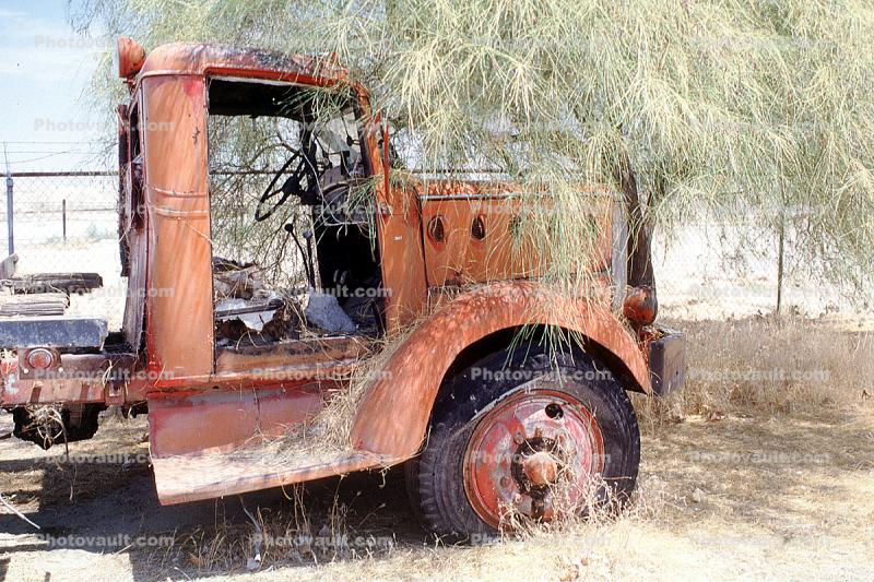 Rust, Rusting Truck, Taft