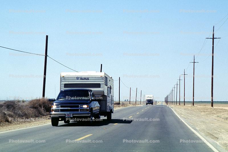 Trailer, Highway-33, near Taft California