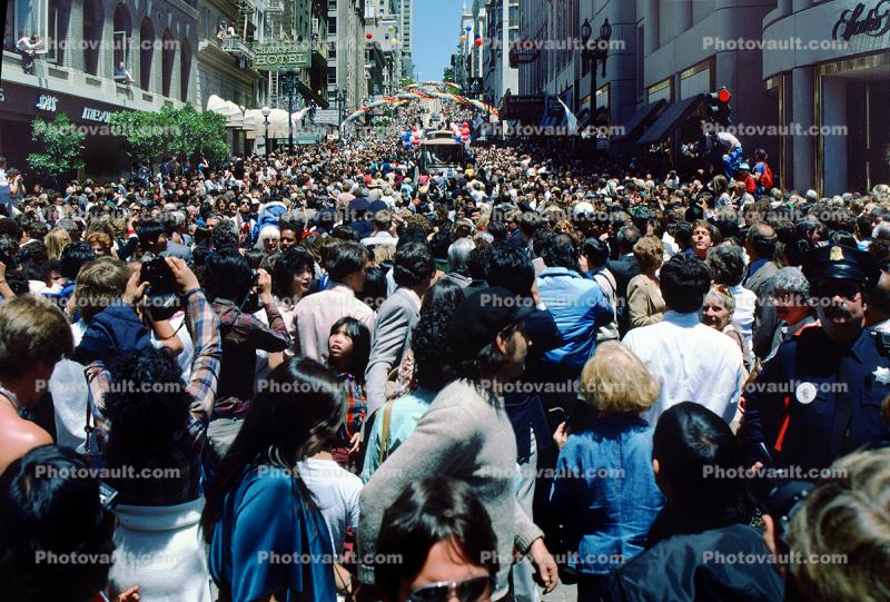 Crowds, Crowded, Girl Looking Up, Union Square, Celebration, Downtown, Throngs, Hoards, Packed People, Powell Street, downtown-SF, CC celebration June 21 1984, 1980s