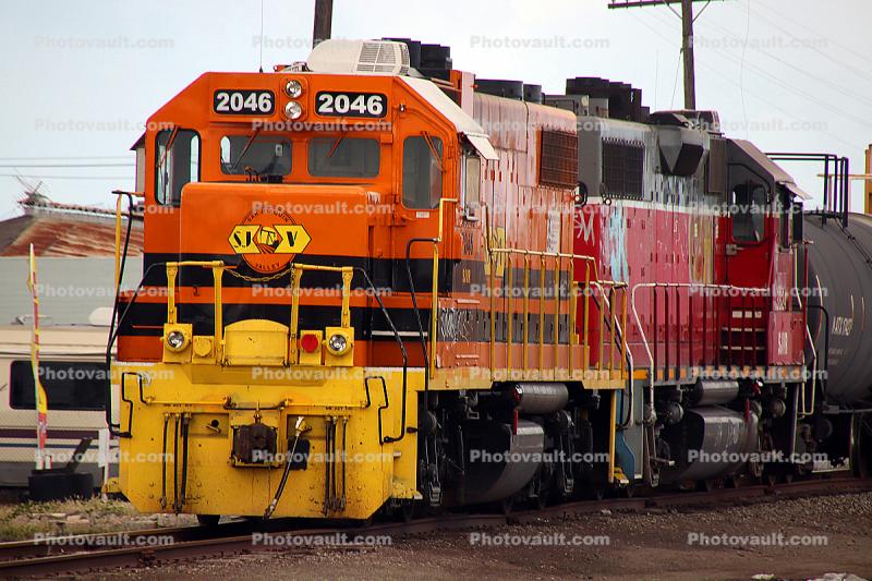 SJVR 2046, San Joaquin Valley Railroad, EMD GP38-2, Firebaugh