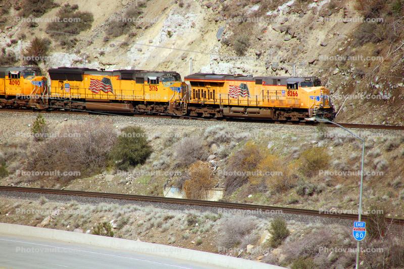 GE AC45CCTE, Union Pacific, UP 8266, Sierra-Nevada Mountains
