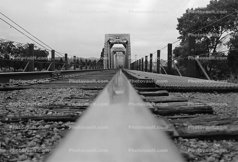 Truss Bridge, Railroad Tracks, 1973, 1970s