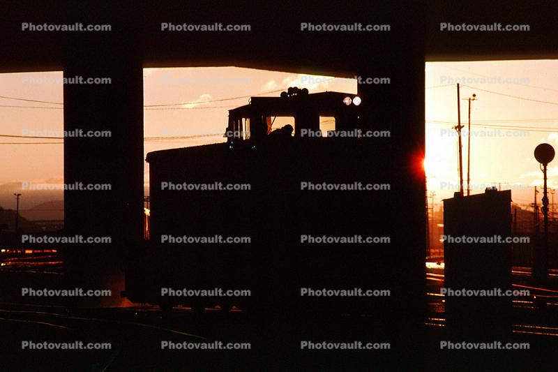 Switcher Engine, Container Shipping Terminus, Oakland, California, 10 August 10 1987