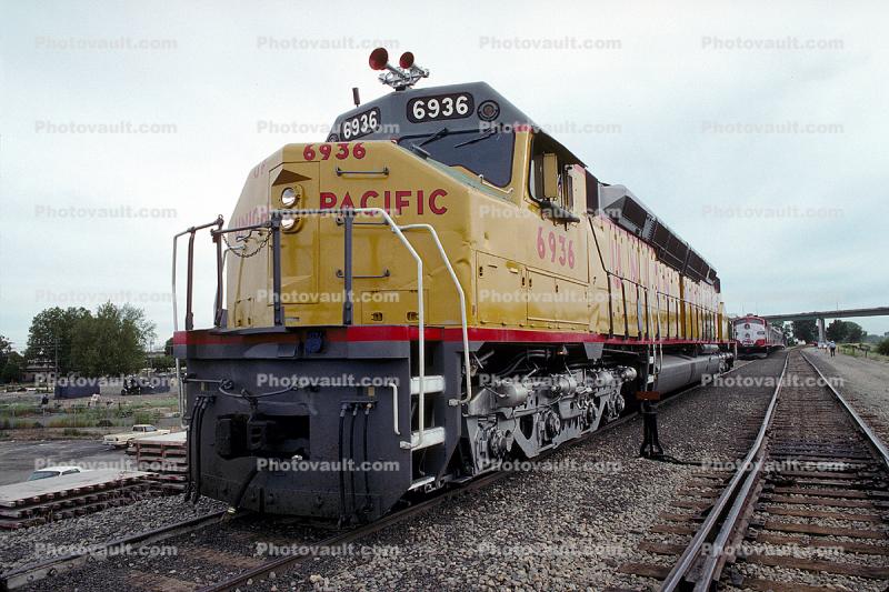 UP 6936, EMD DDA40X "Centennial" locomotive, Union Pacific Railroad