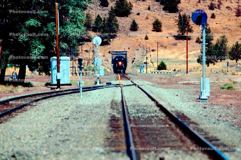 Railroad Tracks, Tunnel, Signals, Side-Track, Sierra-Nevada Mountains, California