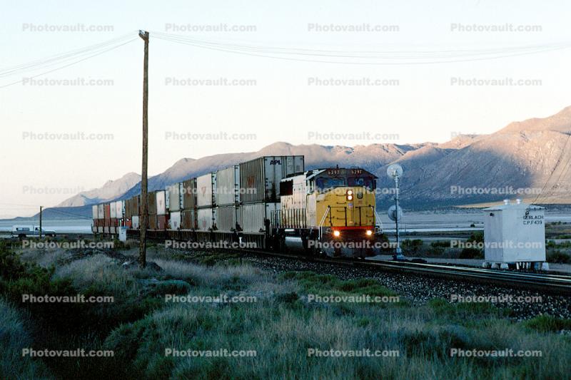 UP 6297, Union Pacific, Diesel Electric Locomotive, Black Rock Desert, Gerlach, Nevada
