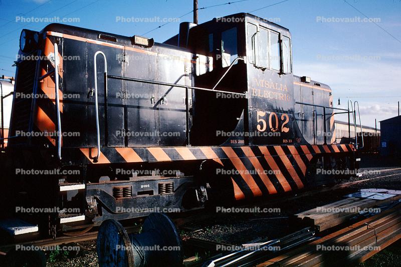 502, Visalia Electric, Diesel Switcher, midcab, mid-cab, Solano County, 12 March 2000
