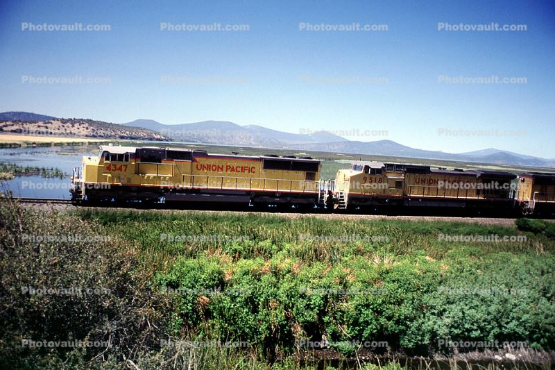 UP 4347, UP 9518, Union Pacific, Diesel Electric Locomotive, Klamath Lake
