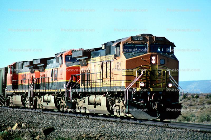 BNSF 4582, Santa-Fe, Diesel Electric Locomotive