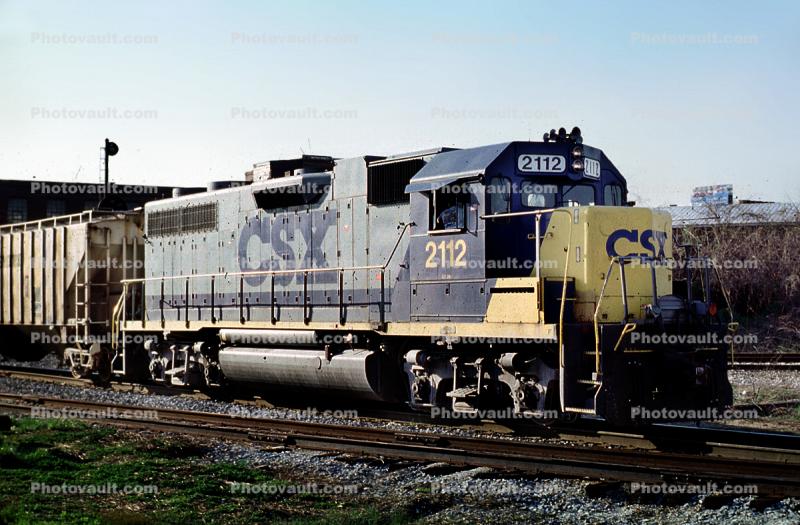 CSX 2112, EMD GP38