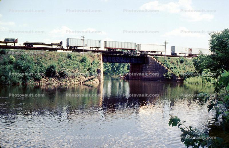 River, Bridge, Piggyback, intermodal