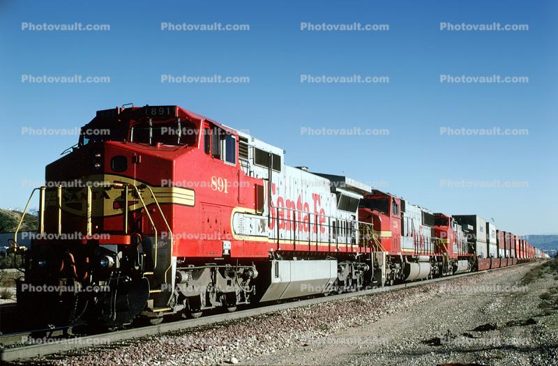 ATSF 891, GE C40-8W, Atchison Topeka & Santa Fe, Verdemont California