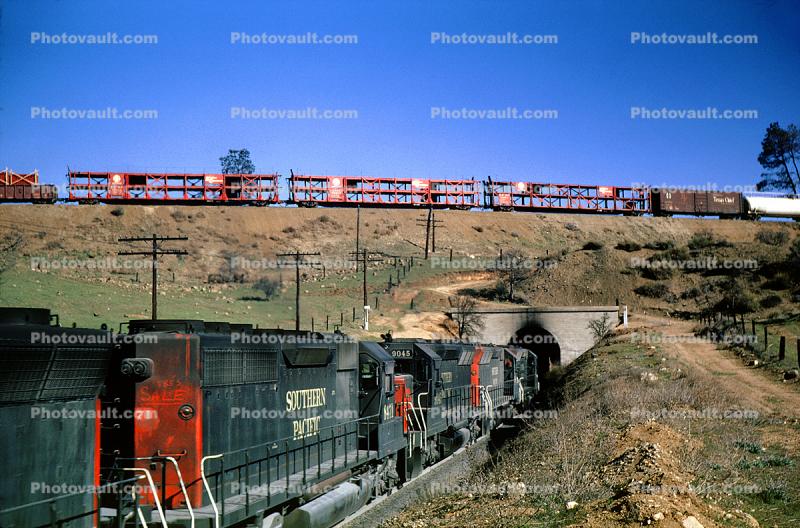 Tehachapi Loop, California, Southern Pacific Locomotives, Tunnel, Walong, Kern County