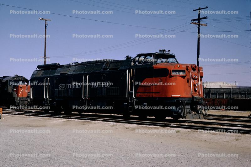 Southern Pacific Krauss-Maffei locomotive #9002, ML-4000 Diesel-Hydraulic Locomotive, Roseville California