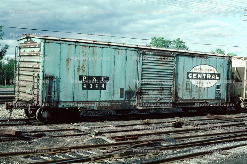 New York Central System Boxcar, Utica New York