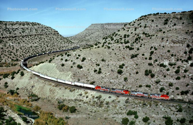 Santa-Fe Train, Southwest USA, Mesa