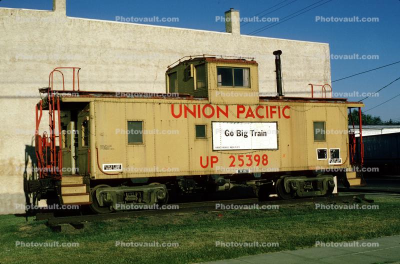 Union Pacific Caboose, UP 25398