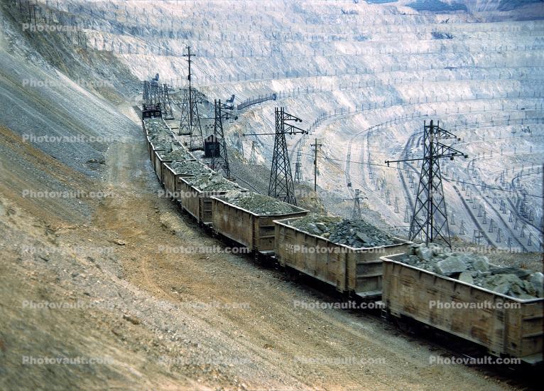 Kennecott Copper Open Pit Mine, Ore Rail Cars