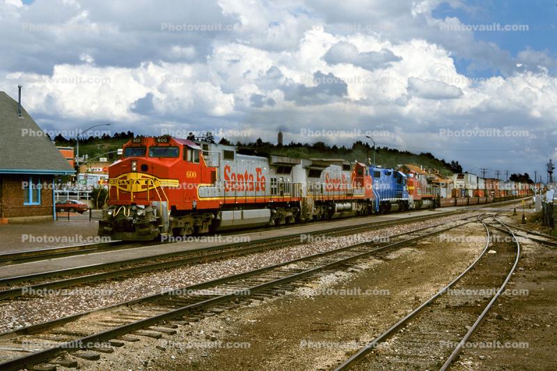 ATSF 600, Santa-Fe Warbonnet Locomotive, Flagstaff Arizona