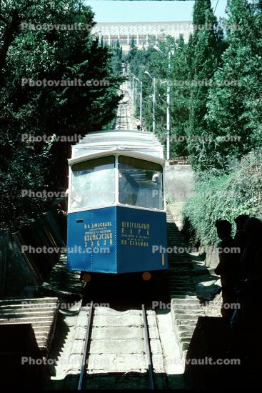 The funicular of Tbilisi, incline, train