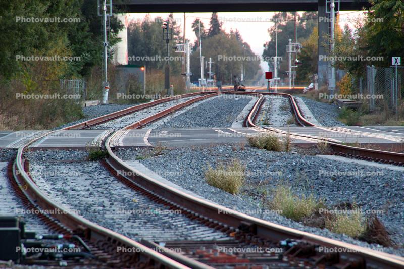 Railroad Tracks, curve