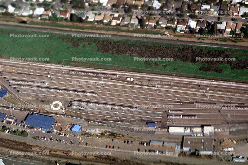 BART trains, Yards, Union City
