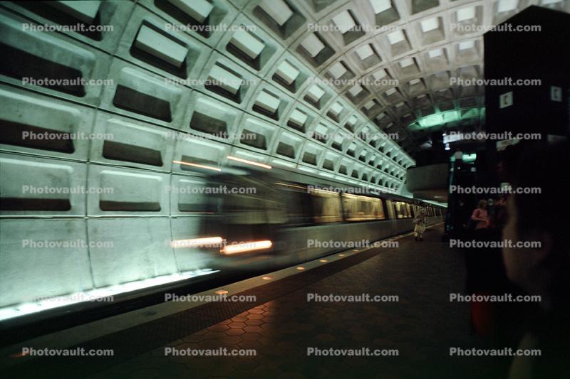 Metro underground, train