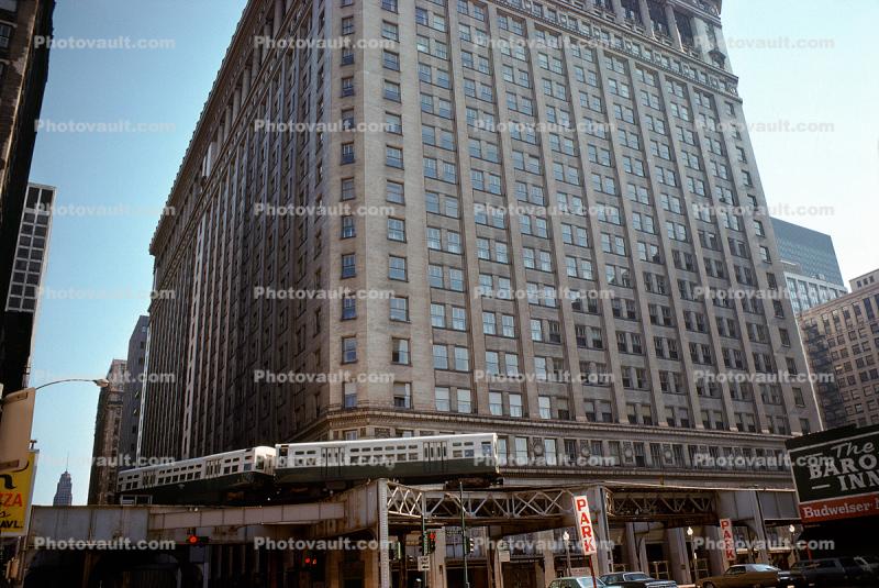 The Chicago Downtown Loop, Elevated Train, The-L, Building, CTA, 6000 series trainset
