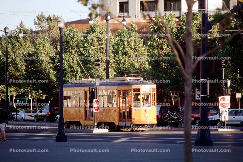 F-Line, Trolley, Peter Witt Design, San Francisco, California