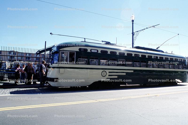 San Francisco Muni 1050, F-Line, PCC