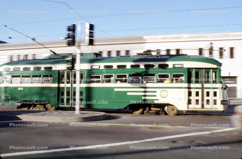 San Francisco Muni (1950s), 1050, F-Line, PCC, the Embarcadero