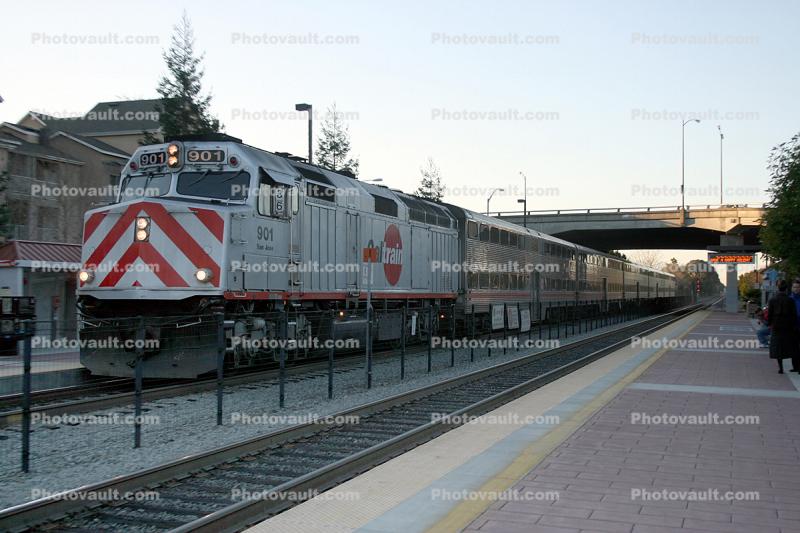 JPBX 901, EMD F40PH-2, Caltrain, San Antonio Station, Palo Alto