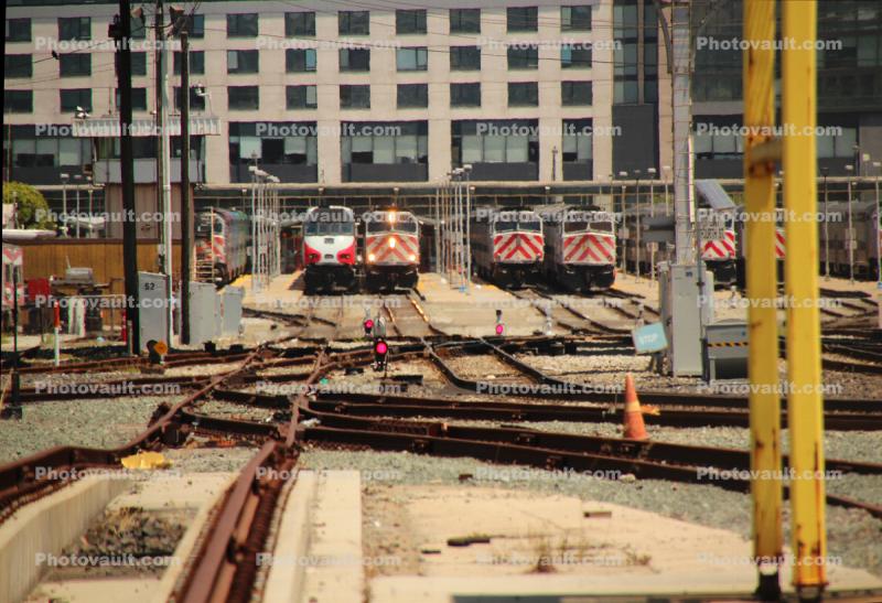 Fourth Street Station, Caltrain, railroad tracks