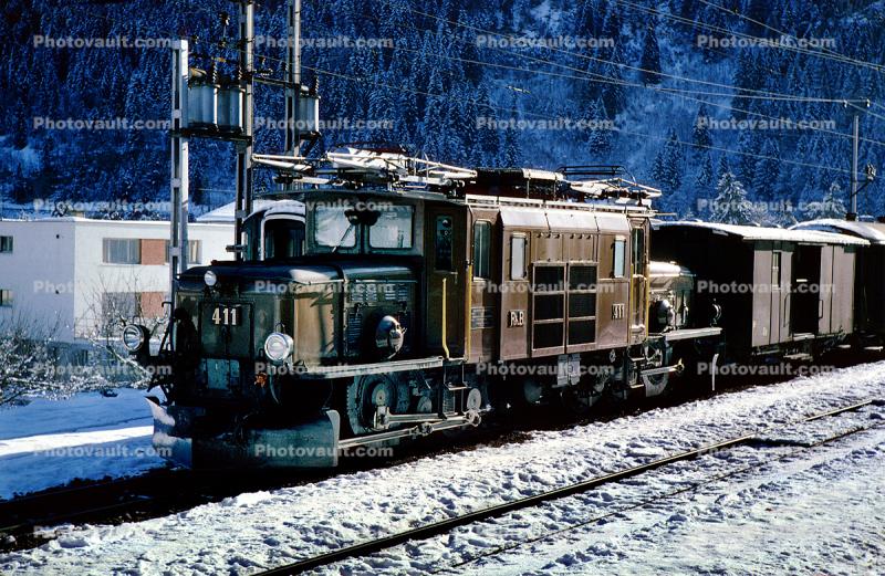 RhB Krokodil 411, Crocodile, Rhatische Bahn, Rhaetian Railway, Krok, LGB Ge 6/61, near Saint Moritz, Switzerland, 1950s
