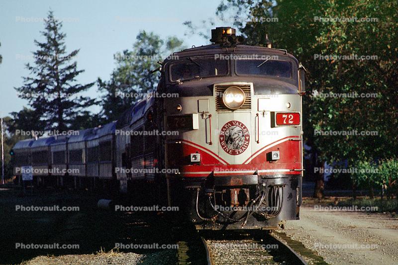 NVR 72, MLW ALCO FPA4, Wine Train head-on, Diesel Electric Locomotive, Napa Valley Railroad