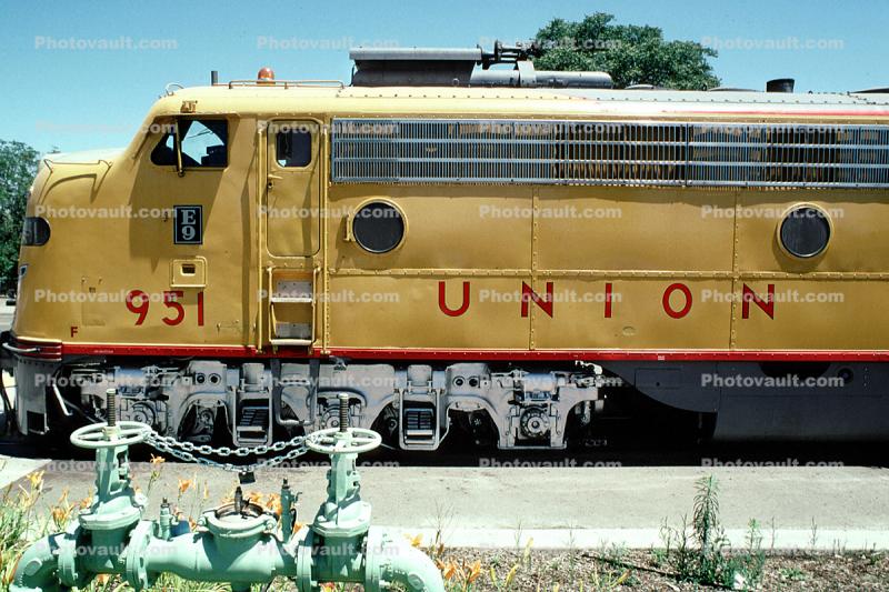 UP 951, E-9 Diesel Electric Locomotive, Sacramento, California, F-Unit