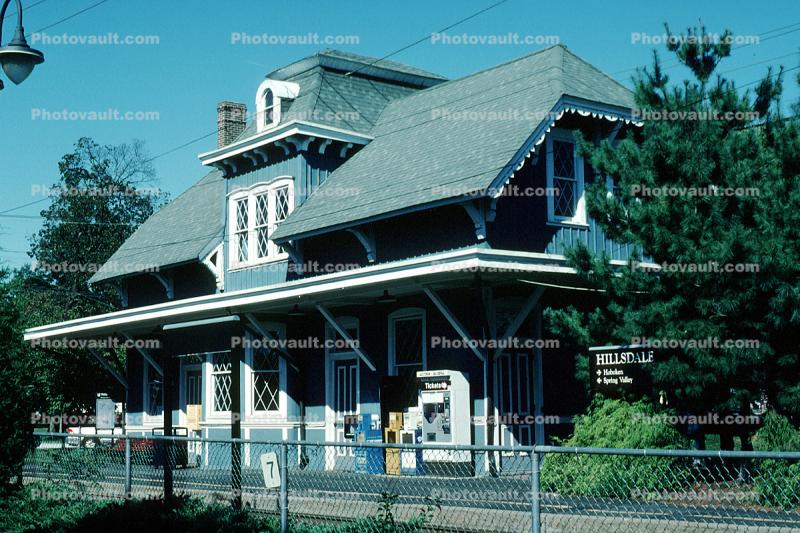 Train Station, Depot, Hillsdale, New Jersey, building