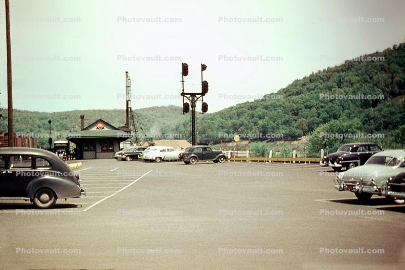 Erie Plaza Train Station, Depot, Car, Vehicle, Automobile, 1954, 1950s