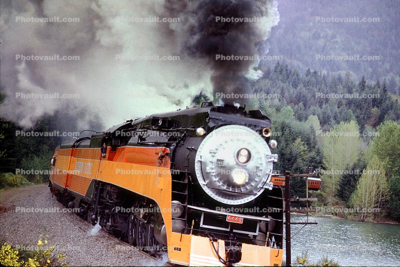 SP 4449, GS-4 class Steam Locomotive, 4-8-4, Southern Pacific Daylight Special, Minnow Creek