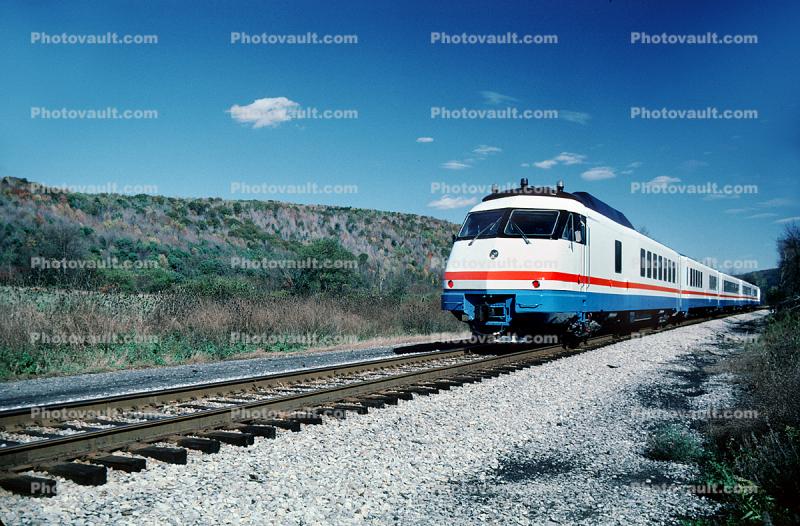 Rohr Turbo, Turboliner, Corning New York,  October 16 1990, Railroad Tracks