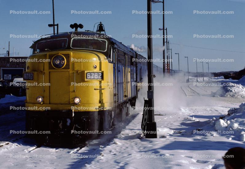 VIA 6782, VIa Rail Canada, MLW FPA4, December 1986