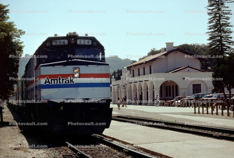 224, EMD F40PH, Santa Barbara Depot, Station, California, June 1993