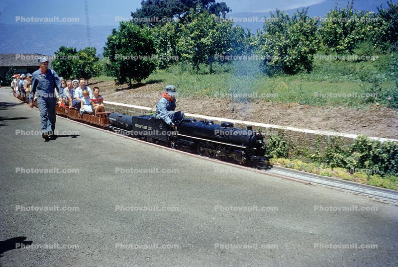 Goleta 'Valley Line 4751, Live Steamer, Griffith Park, 1950s