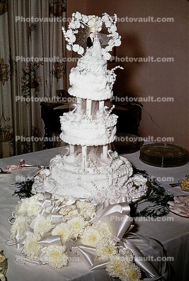 cake, flowers, 1960s